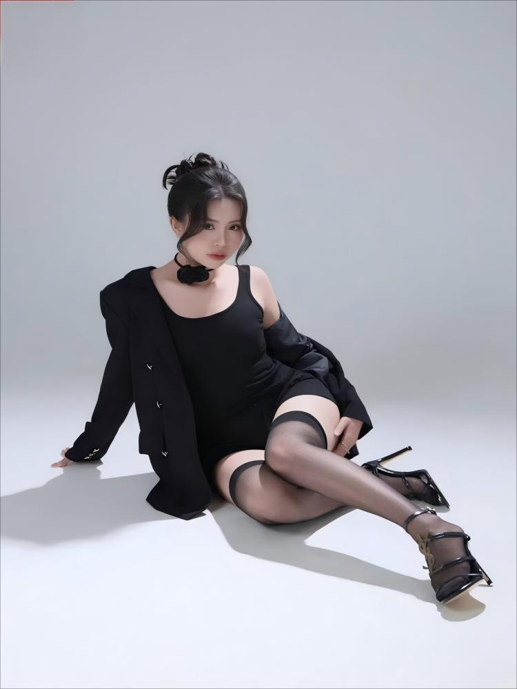 免费观看已满十八岁电视剧高清版,热播电影推荐